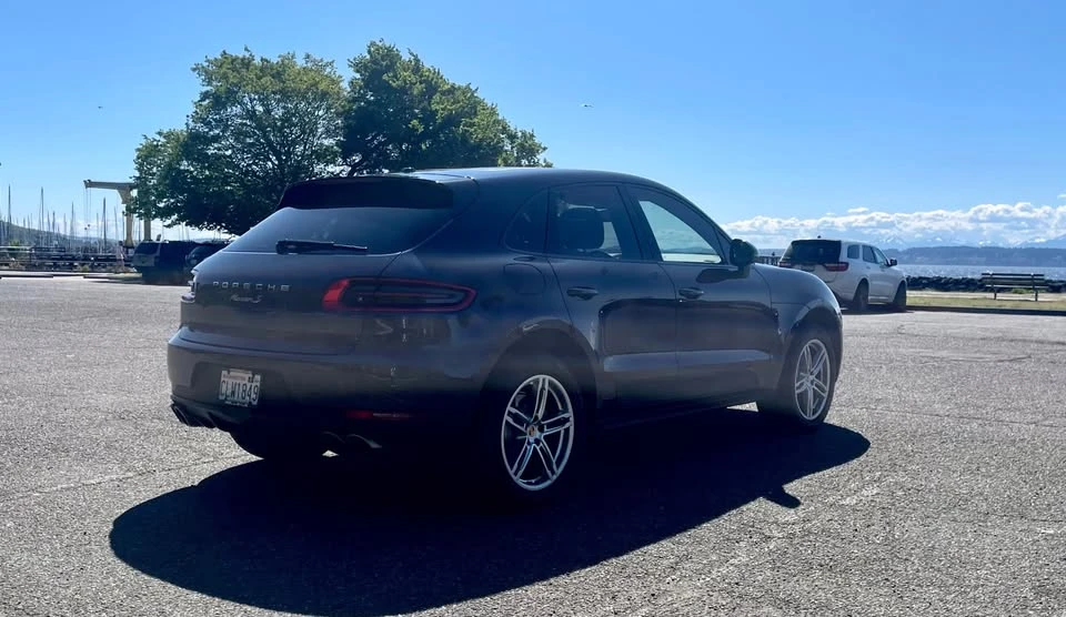 2017 Porsche Macan - Image 5 of 16
