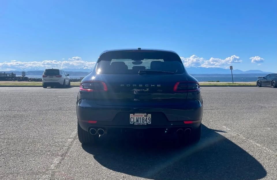 2017 Porsche Macan - Image 4 of 16