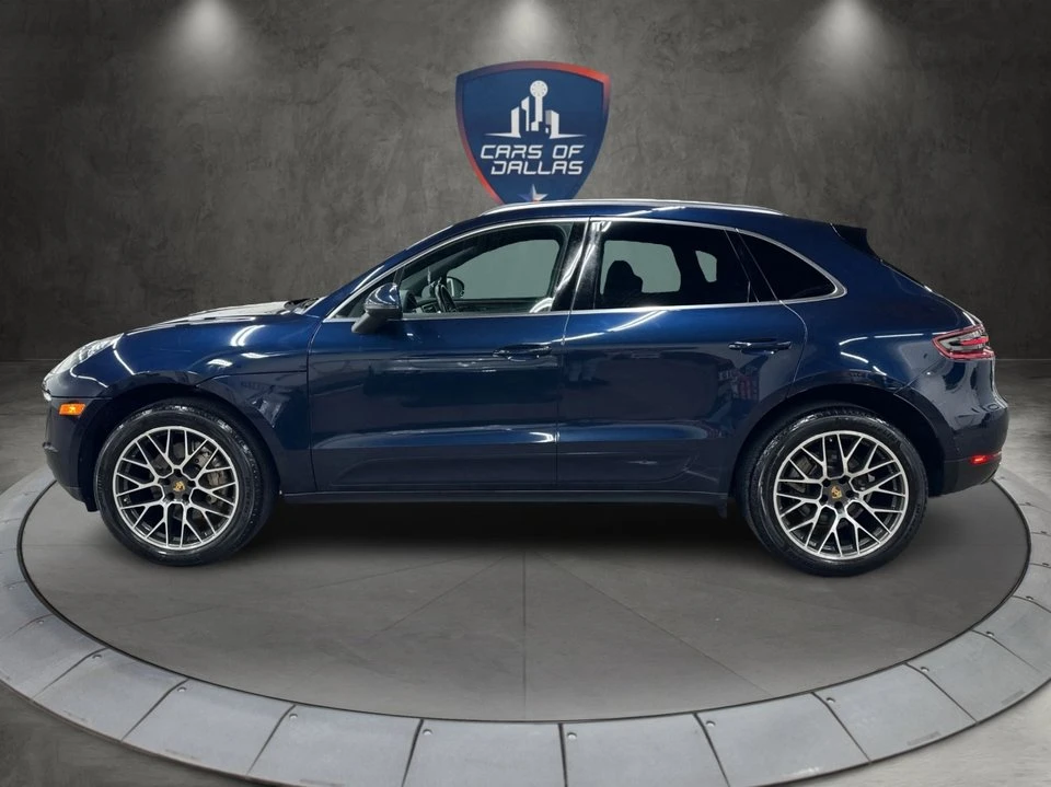 2017 Porsche Macan - Image 2 of 17