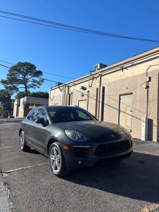 2017 Porsche Macan - Image 3 of 11