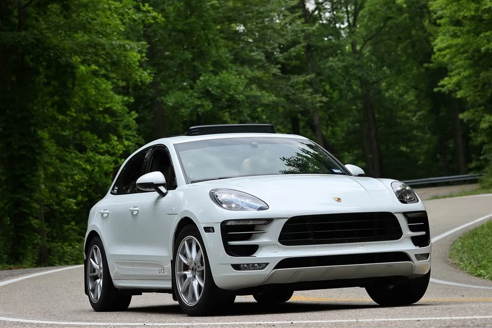 2017 Porsche Macan - Image 5 of 7