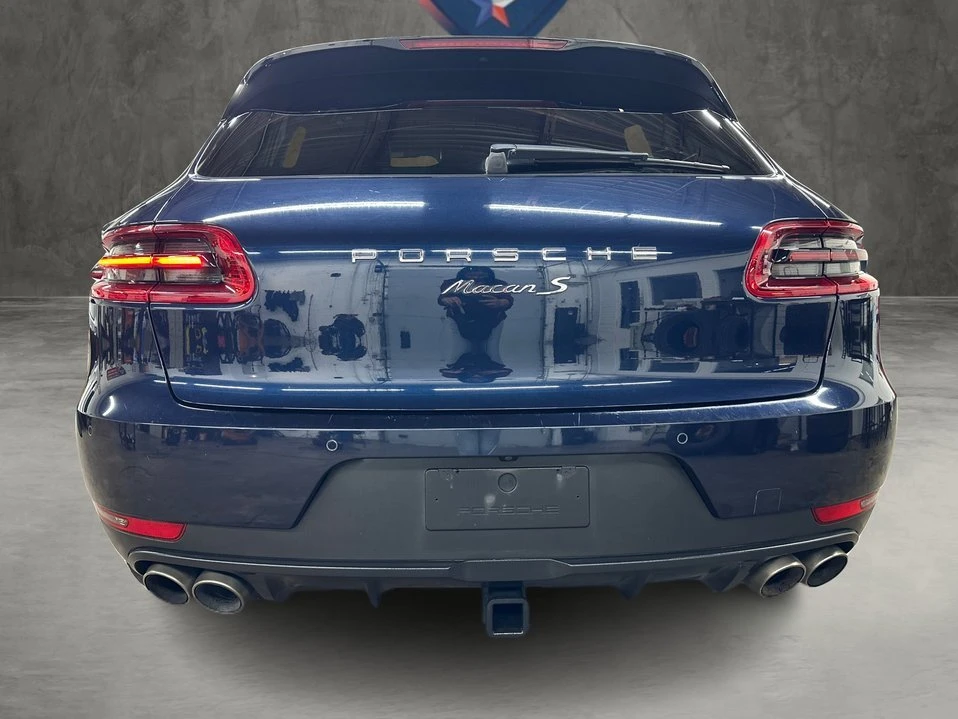 2017 Porsche Macan - Image 10 of 17