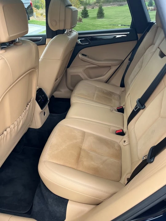 2017 Porsche Macan - Image 5 of 6