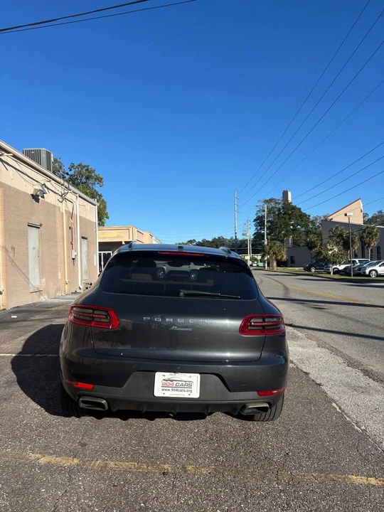 2017 Porsche Macan - Image 4 of 11