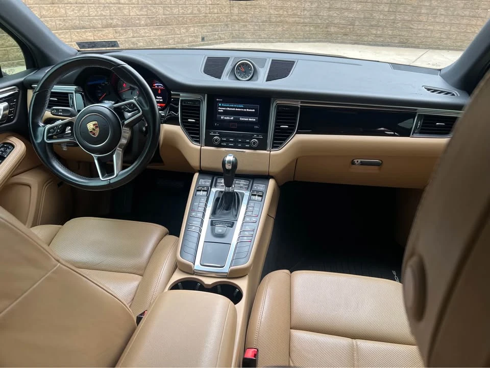 2017 Porsche Macan - Image 12 of 12