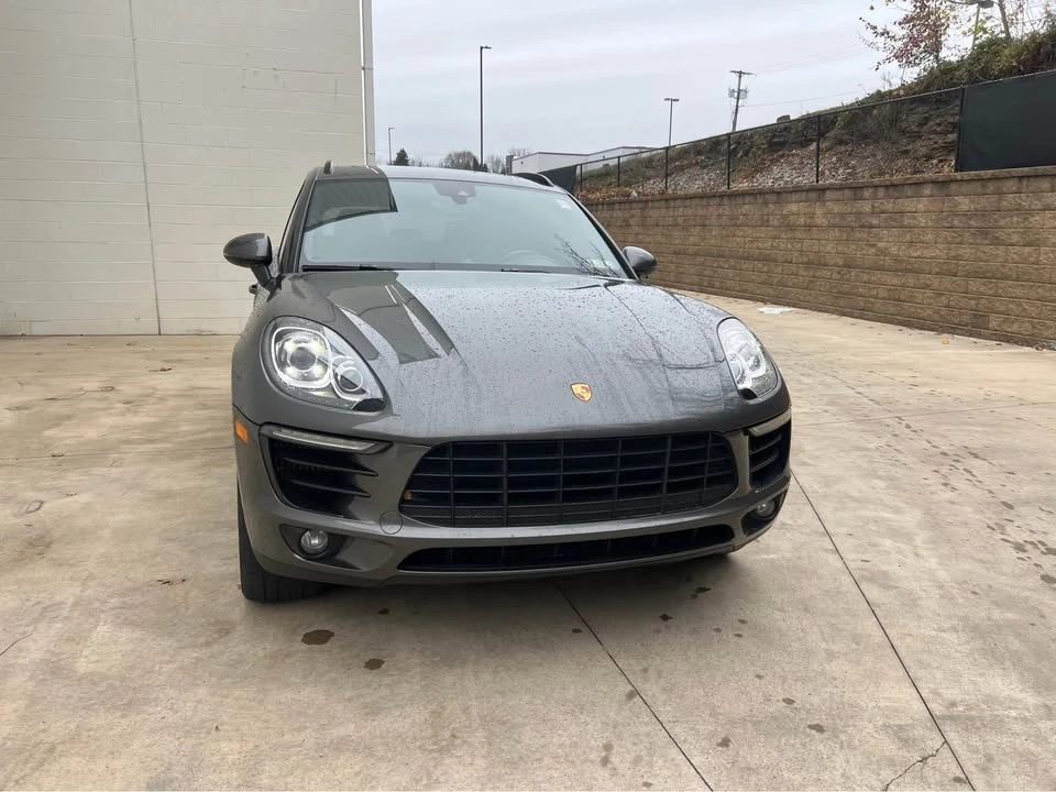 2017 Porsche Macan - Image 4 of 12