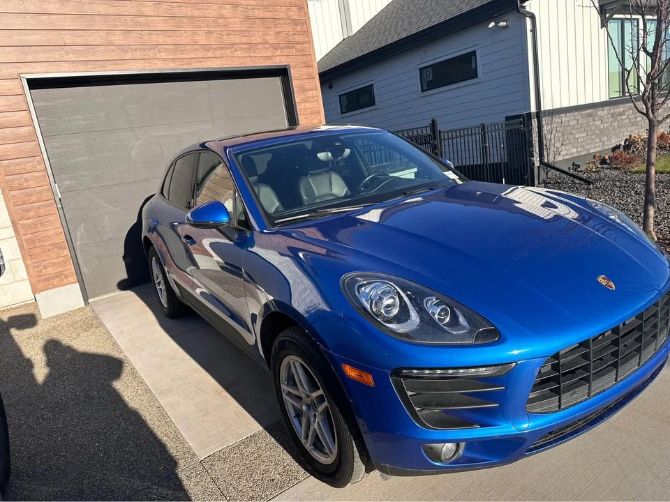 2017 Porsche Macan - Image 3 of 6