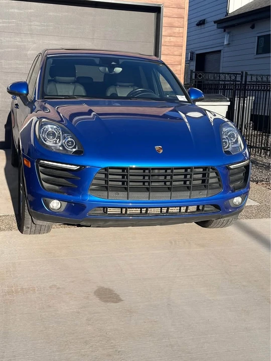 2017 Porsche Macan - Image 2 of 6