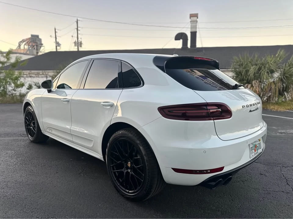 2017 Porsche Macan - Image 6 of 12
