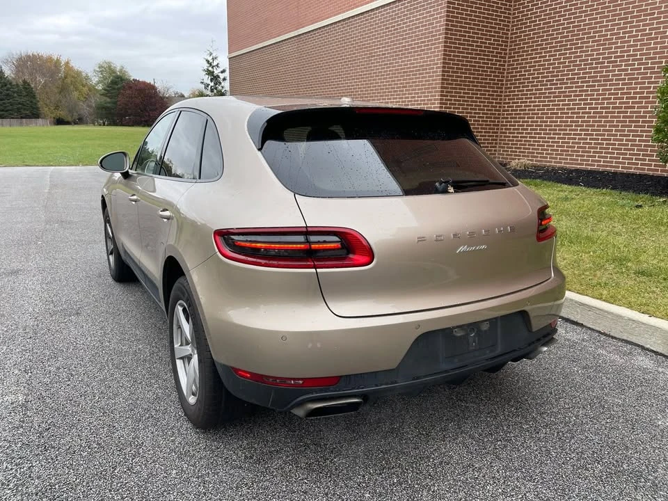2017 Porsche Macan - Image 5 of 15