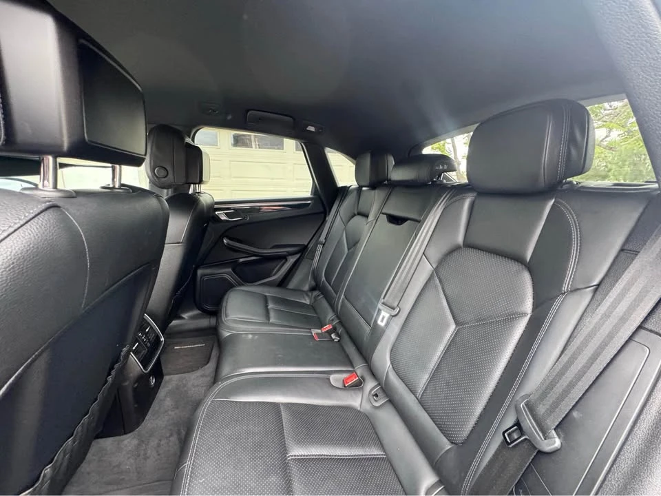 2017 Porsche Macan - Image 7 of 15