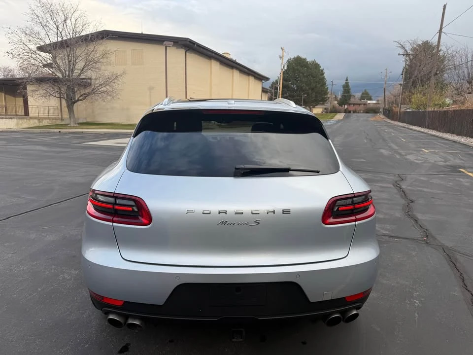2017 Porsche Macan - Image 5 of 20