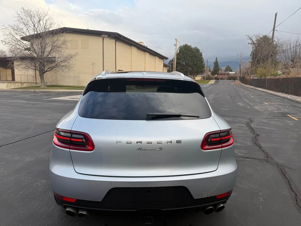 2017 Porsche Macan - Image 4 of 20