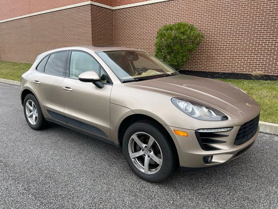 2017 Porsche Macan - Image 8 of 15