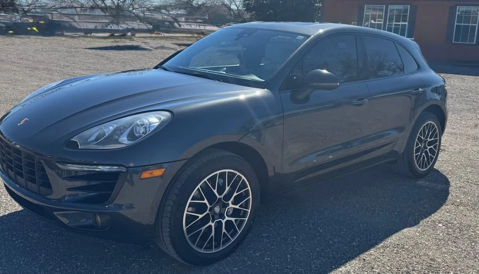 2017 Porsche Macan - Image 3 of 19