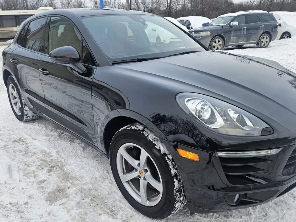 2017 Porsche Macan - Image 8 of 19