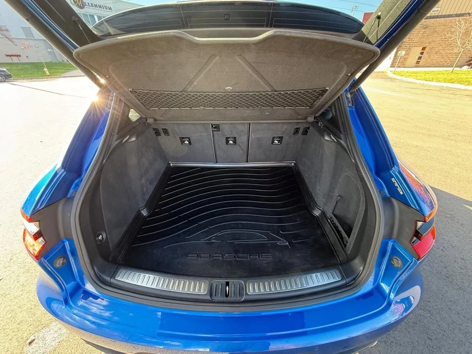 2017 Porsche Macan - Image 3 of 15