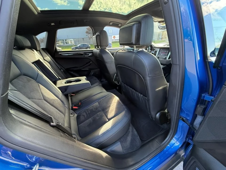 2017 Porsche Macan - Image 14 of 15
