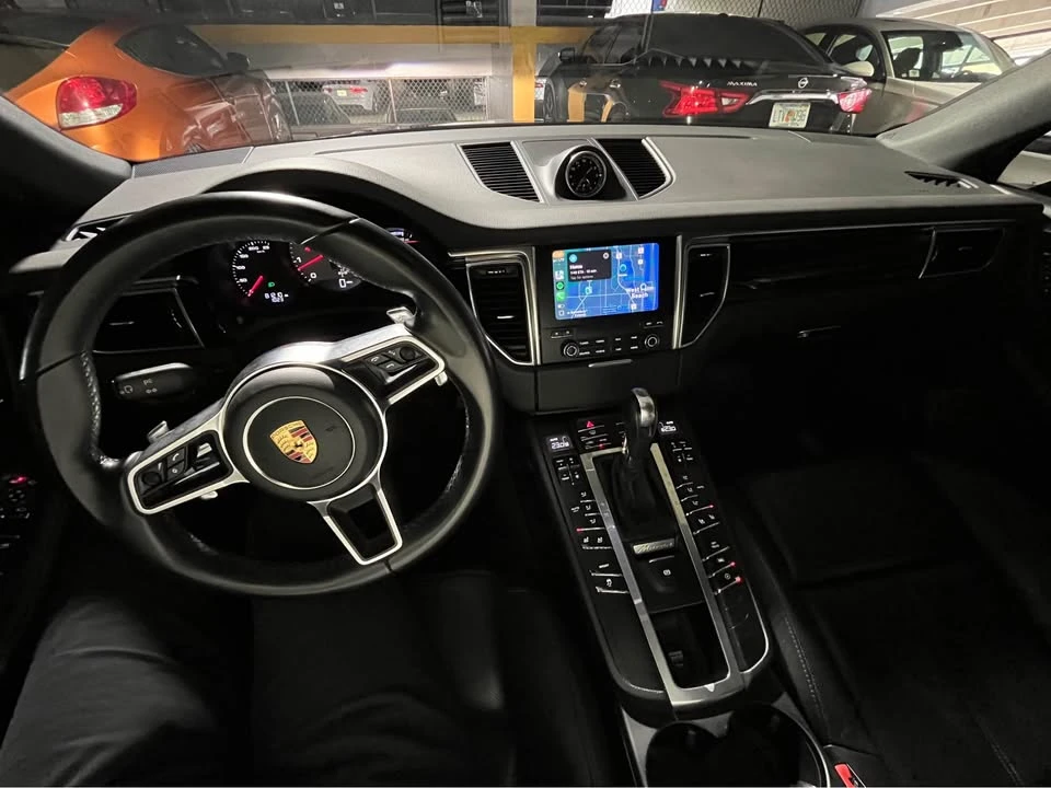 2017 Porsche Macan - Image 6 of 6