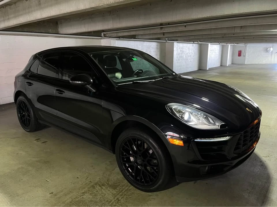 2017 Porsche Macan - Image 2 of 6
