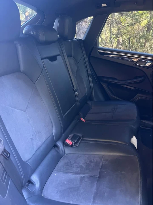 2017 Porsche Macan - Image 5 of 6
