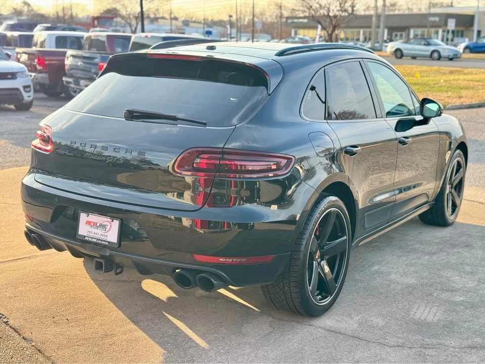 2017 Porsche Macan - Image 6 of 19