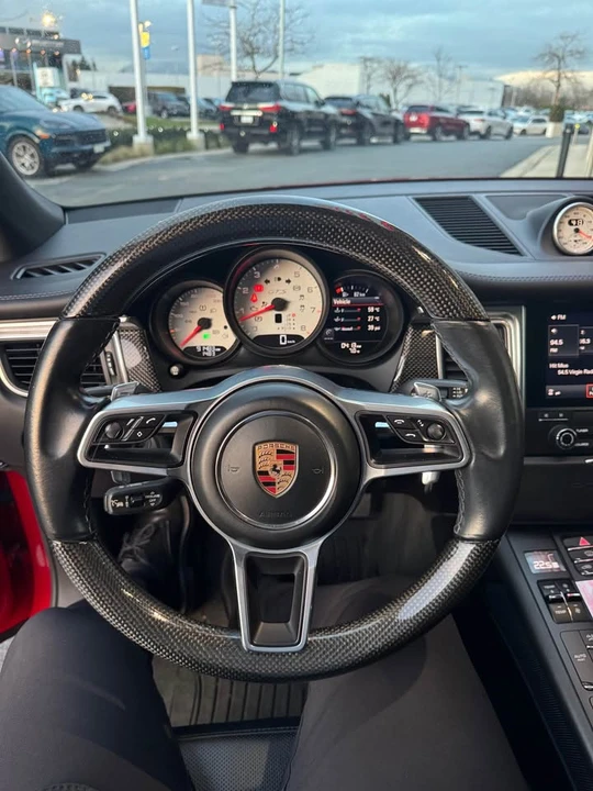 2017 Porsche Macan GTS - Image 9 of 11