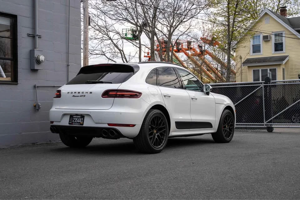2017 Porsche Macan - Image 3 of 17