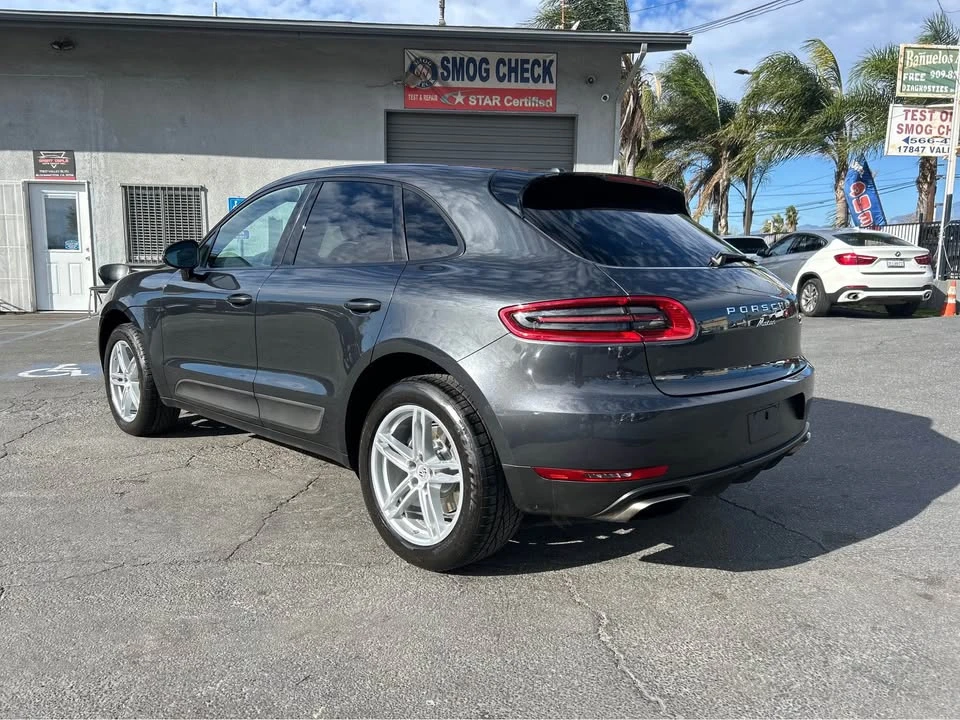 2017 Porsche Macan - Image 6 of 14