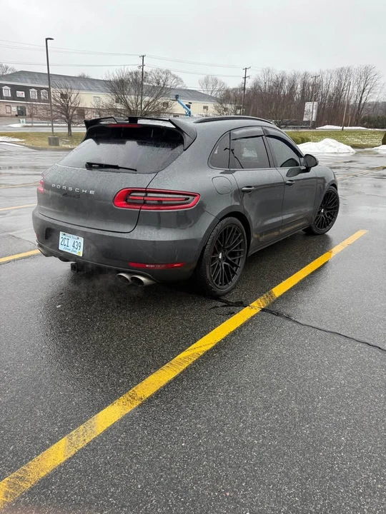 2017 Porsche Macan - Image 3 of 9