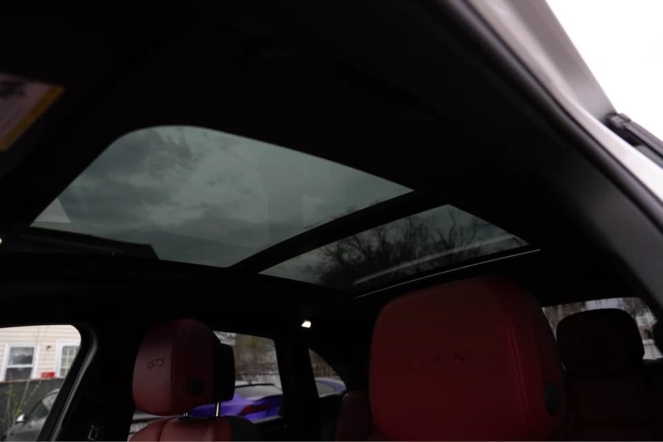 2017 Porsche Macan - Image 17 of 17