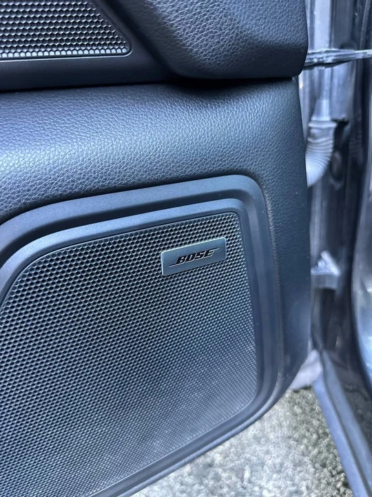 2017 Porsche Macan - Image 7 of 20
