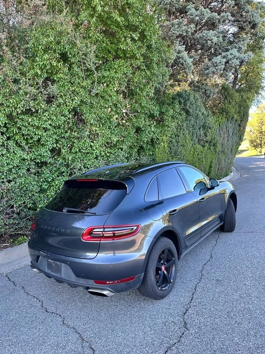 2017 Porsche Macan - Image 3 of 20