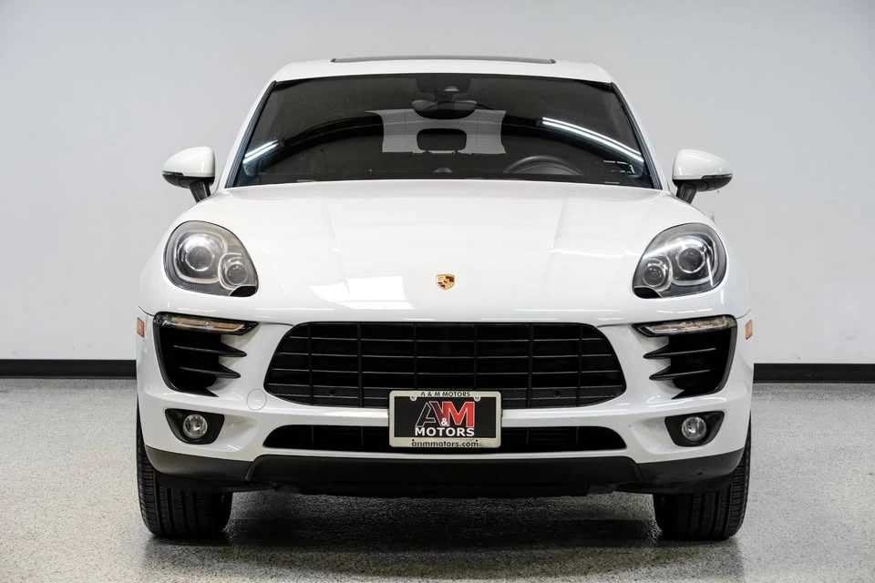 2017 Porsche Macan - Image 6 of 18