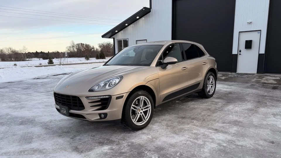 2017 Porsche Macan - Image 8 of 20