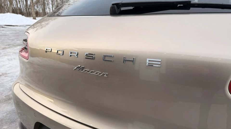 2017 Porsche Macan - Image 20 of 20