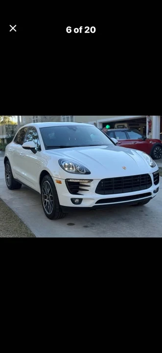 2017 Porsche Macan - Image 11 of 17