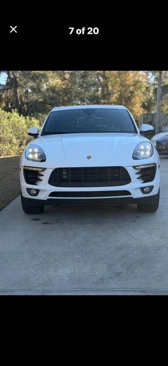 2017 Porsche Macan - Image 5 of 17