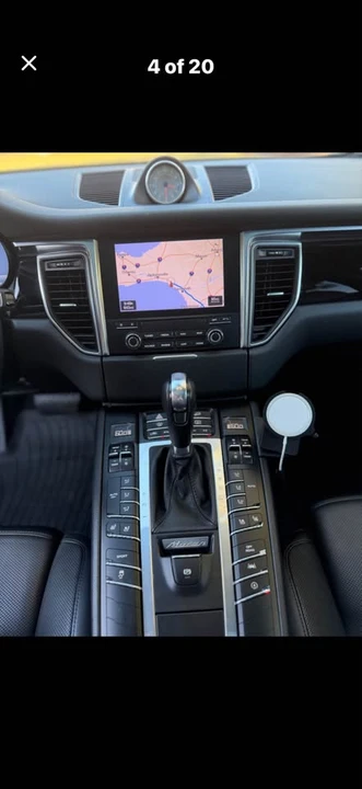 2017 Porsche Macan - Image 10 of 17