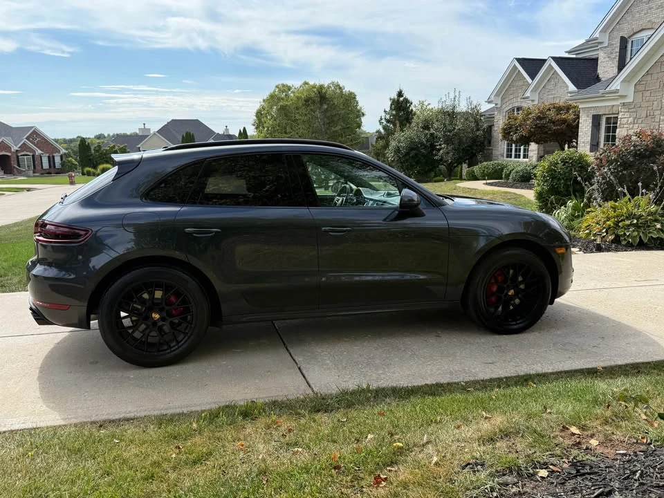 2017 Porsche Macan - Image 8 of 19