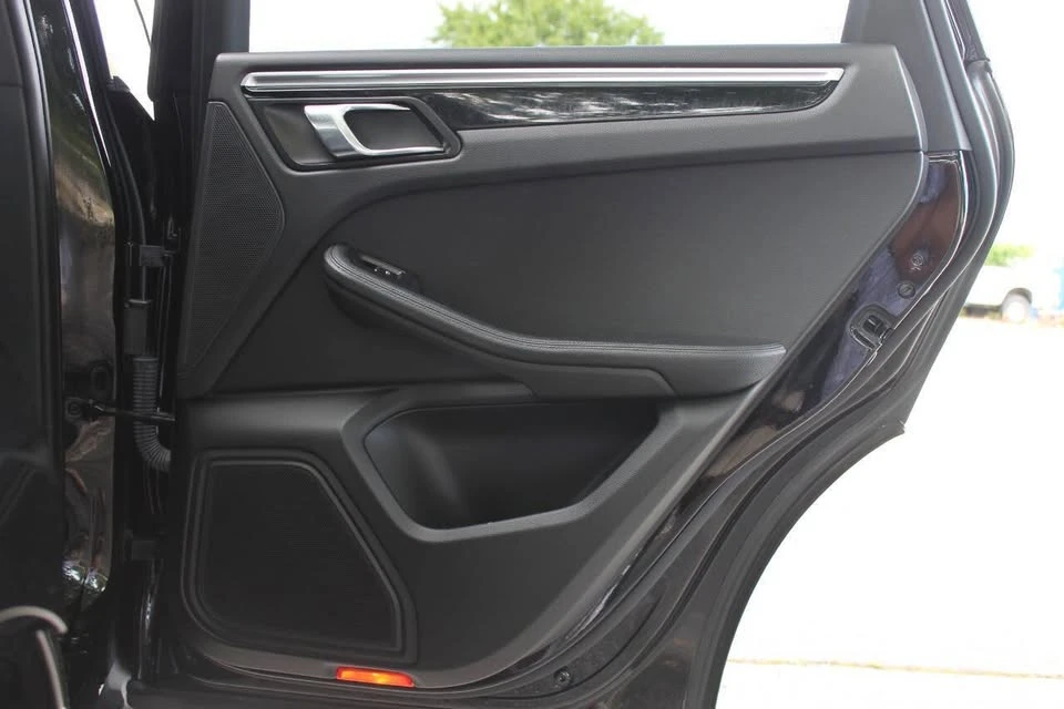 2017 Porsche Macan - Image 20 of 20