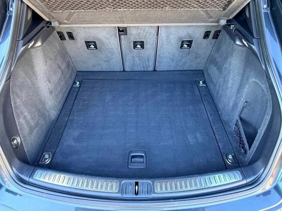 2017 Porsche Macan - Image 16 of 20