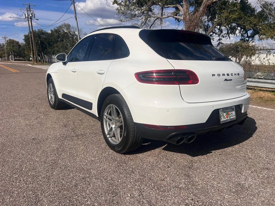 2017 Porsche Macan - Image 3 of 20