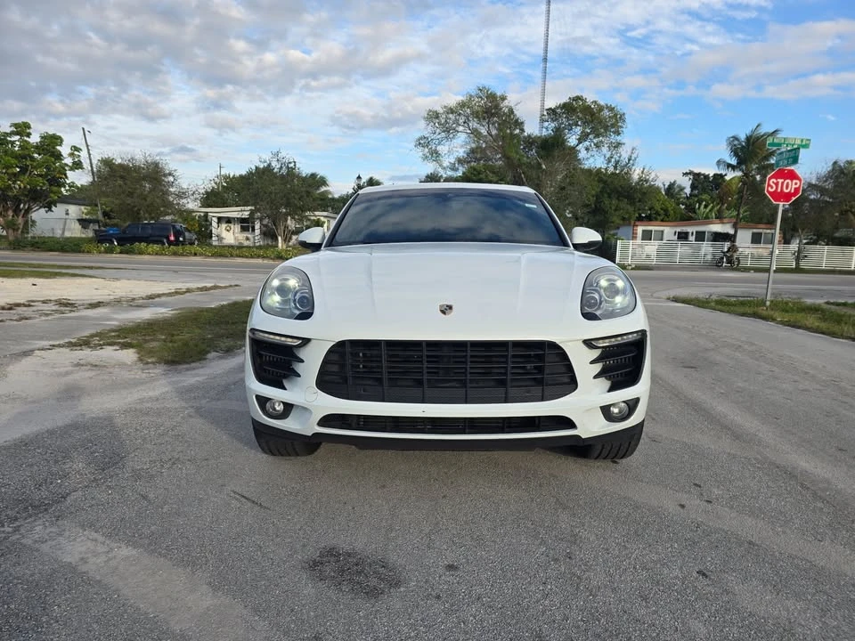 2017 Porsche Macan - Image 3 of 12