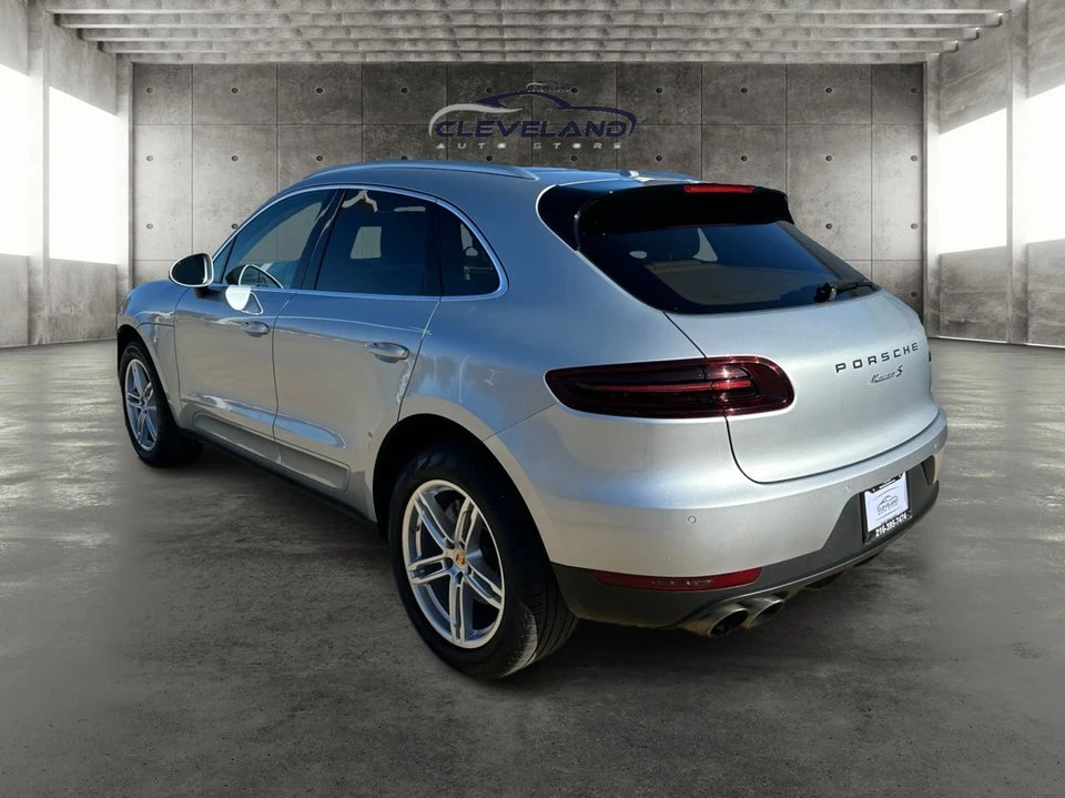 2017 Porsche Macan - Image 5 of 19