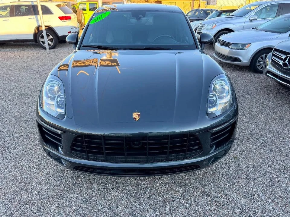 2017 Porsche Macan - Image 2 of 20