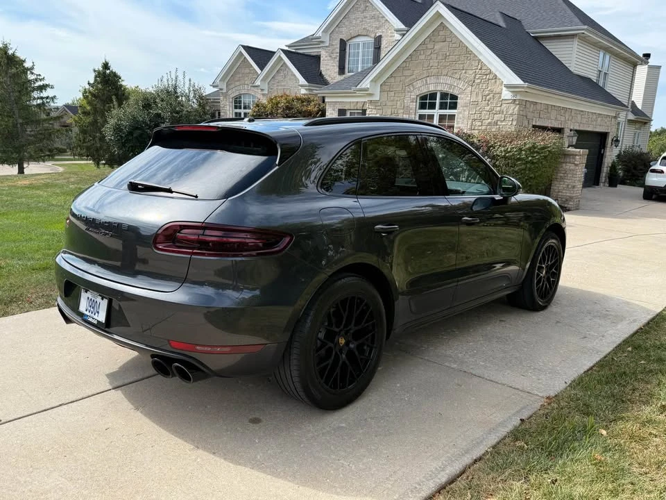 2017 Porsche Macan - Image 9 of 19