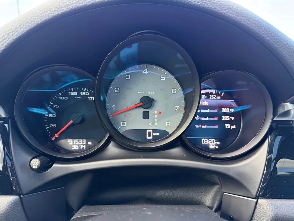 2017 Porsche Macan - Image 11 of 11