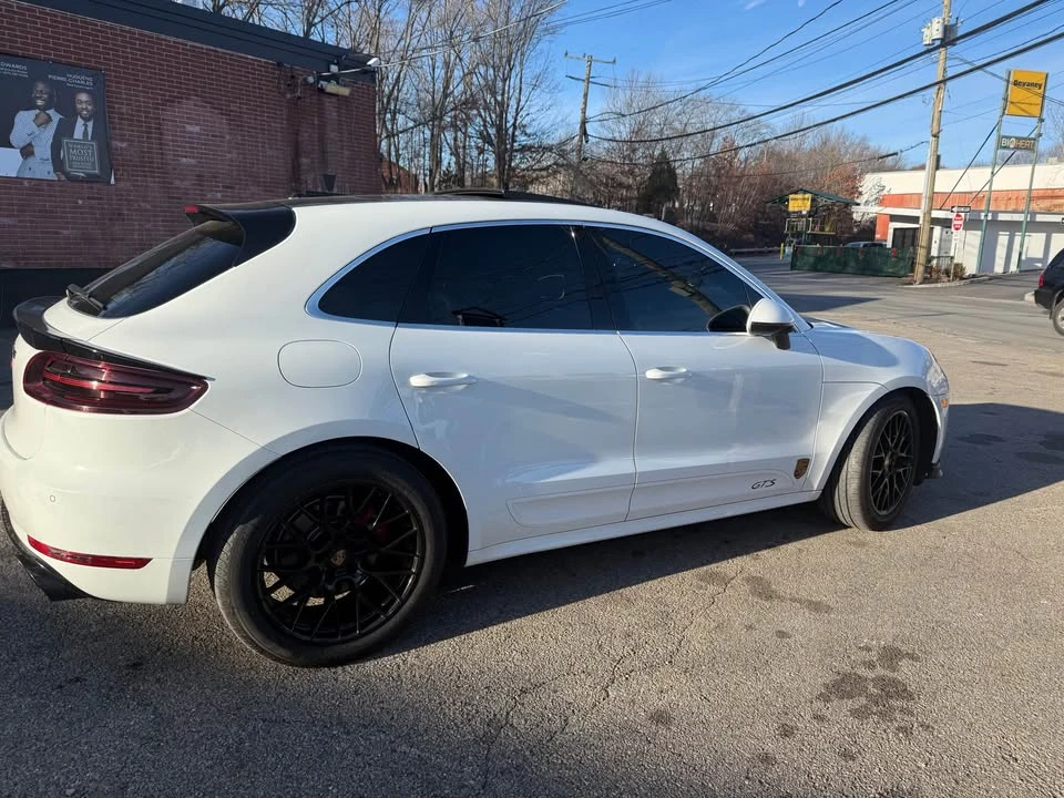 2017 Porsche Macan - Image 3 of 13