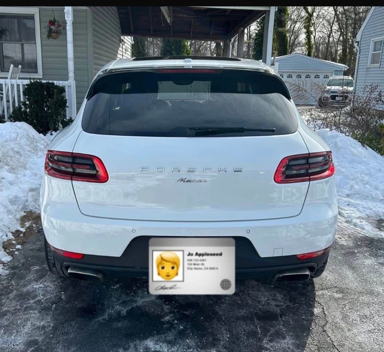 2017 Porsche Macan - Image 7 of 9